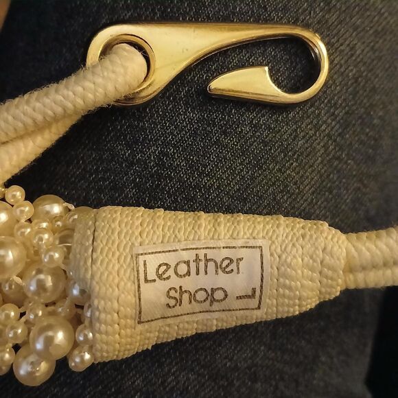 Vintage Leather Shop cream faux pearl beaded belt w stretchy band gold clasp  L